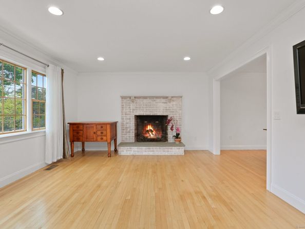 310 Main Street, Westport CT 06880