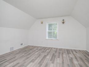 7 Lamont Road, New Fairfield CT 06812
