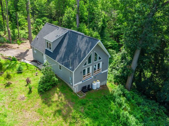 7 Lamont Road, New Fairfield CT 06812