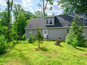 7 Lamont Road, New Fairfield CT 06812