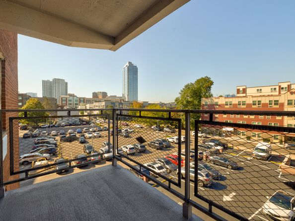 700 Summer Street APT 4L, Stamford CT 06901
