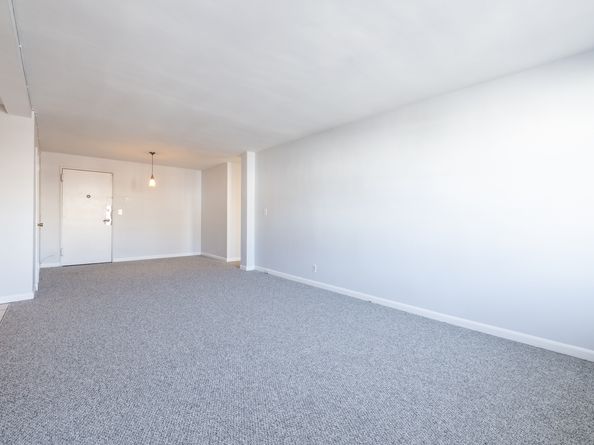700 Summer Street APT 4L, Stamford CT 06901