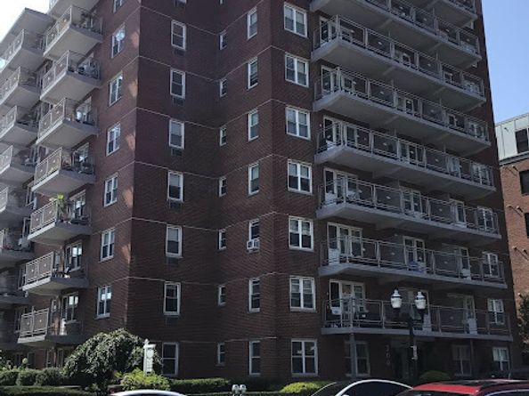 700 Summer Street APT 4L, Stamford CT 06901
