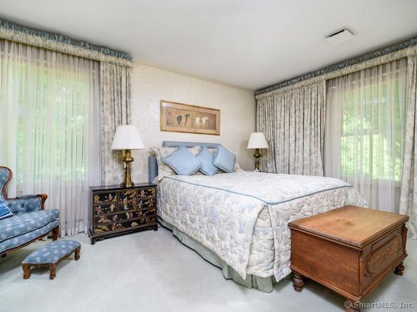 40 Caprice Drive, Stamford CT 06902