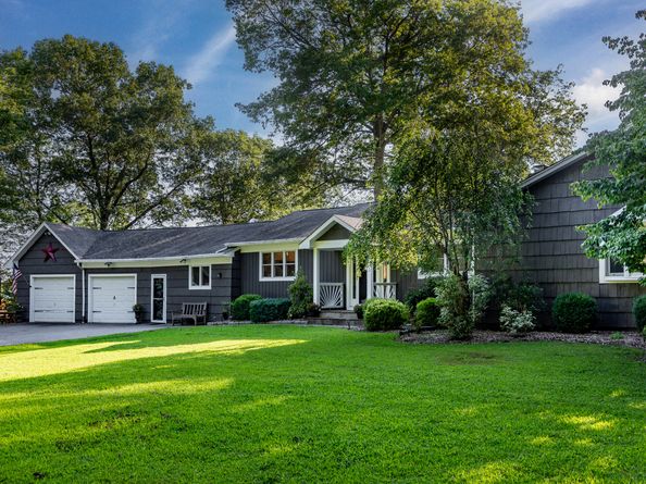 15 Osborn Road, Sherman CT 06784