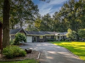 15 Osborn Road, Sherman CT 06784