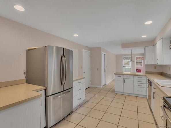 200 Joan Drive, Fairfield CT 06824