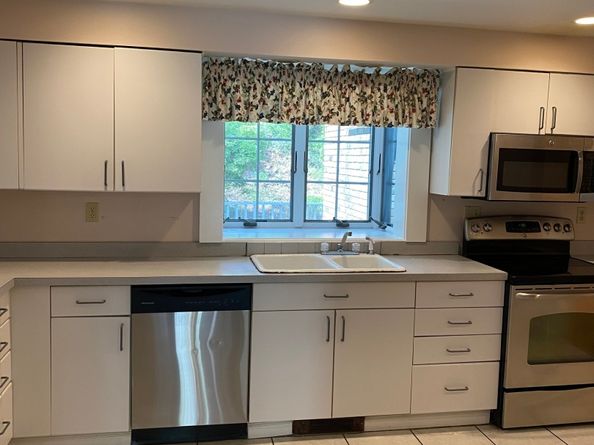 200 Joan Drive, Fairfield CT 06824