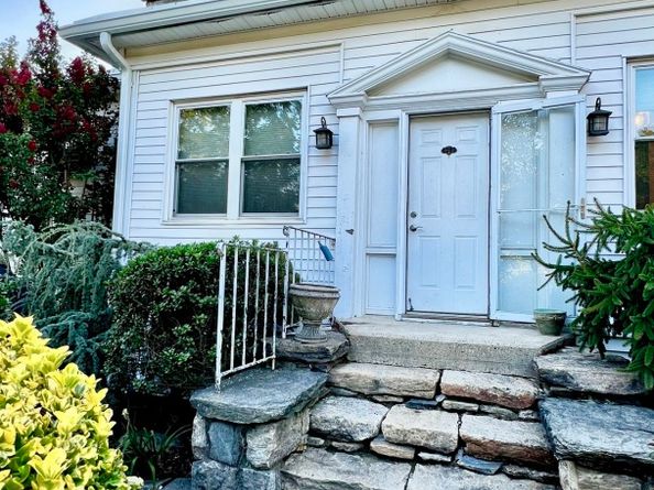 5 Hundley Court 1D, Stamford CT 06902