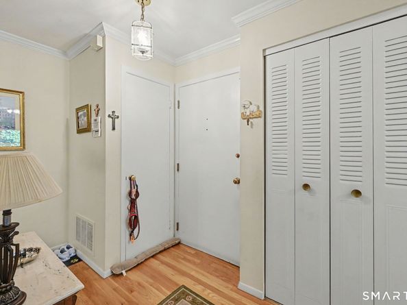 75 Courtland Avenue 51, Stamford CT 06902