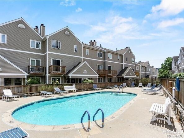 63 Glenrock 63, Norwalk CT 06850