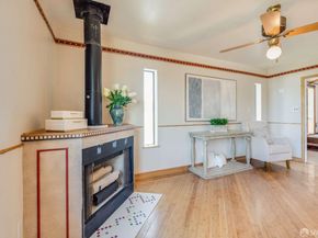 8665 Seneca Street, Oakland CA 94605