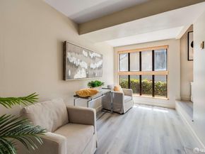 8665 Seneca Street, Oakland CA 94605