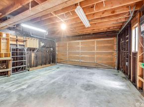 8665 Seneca Street, Oakland CA 94605