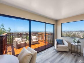 8665 Seneca Street, Oakland CA 94605