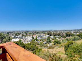 8665 Seneca Street, Oakland CA 94605