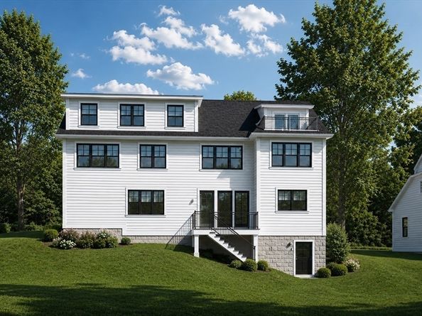 53 Governor Long, Hingham MA 02043