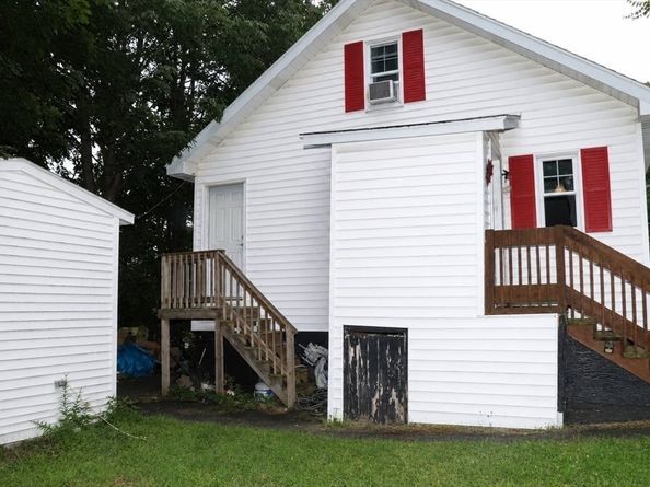 8 Wickman, Gardner MA 01440