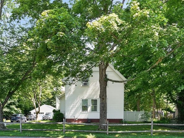 207 N Central St, East Bridgewater MA 02333