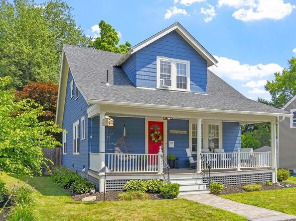 33 Hammond St, Leominster MA 01453