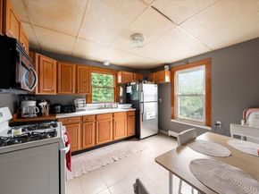 11 Fernwood Ave, Lynn MA 01904