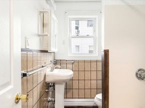 11 Fernwood Ave, Lynn MA 01904