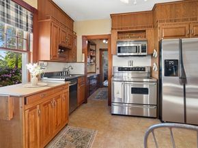 6 Tidd Avenue, Woburn MA 01801