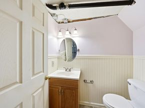1 Valley Rd, Lexington MA 02421