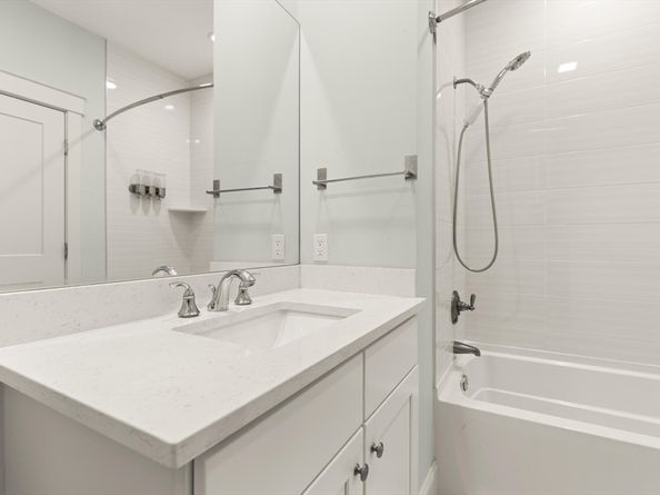 35 Bacon Street 35, Watertown MA 02472