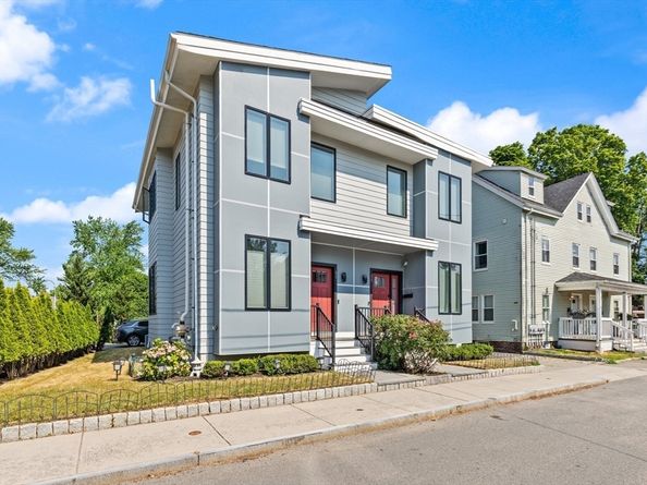 35 Bacon Street 35, Watertown MA 02472