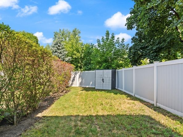 35 Bacon Street 35, Watertown MA 02472