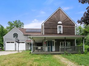 80 Rawson St, Leicester MA 01524