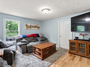 80 Rawson St, Leicester MA 01524