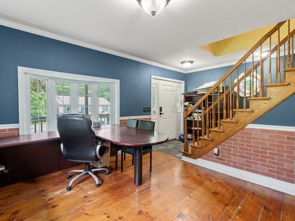 80 Rawson St, Leicester MA 01524