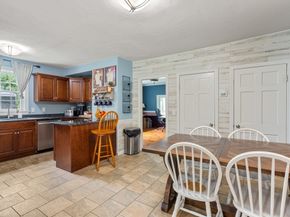 80 Rawson St, Leicester MA 01524