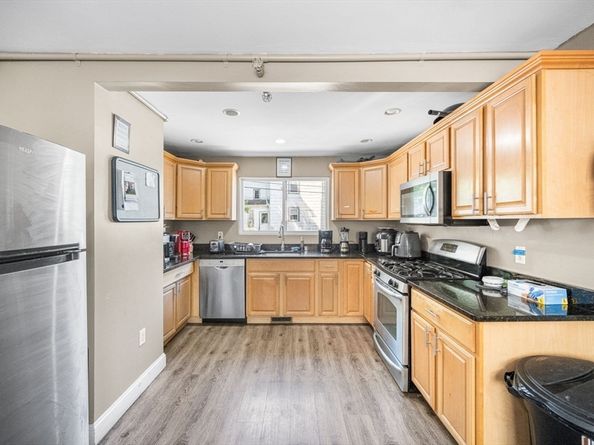 190 Shute St, Everett MA 02149