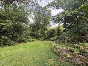 11 Danforth Park Rd, Framingham MA 01701