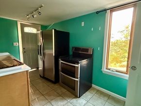 11 Danforth Park Rd, Framingham MA 01701