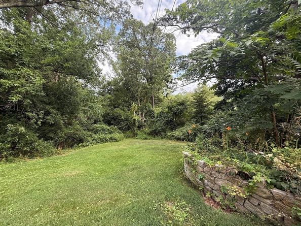 11 Danforth Park Rd, Framingham MA 01701