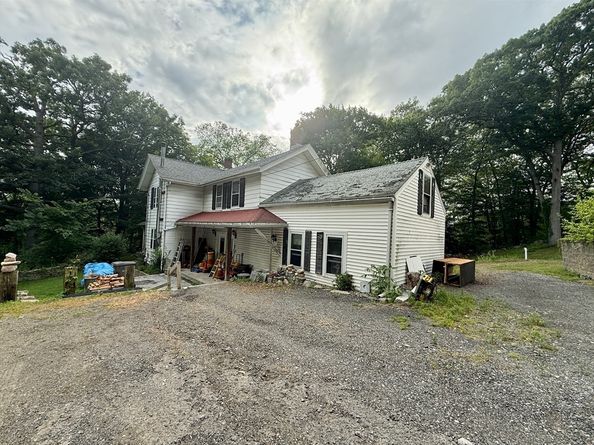 11 Danforth Park Rd, Framingham MA 01701