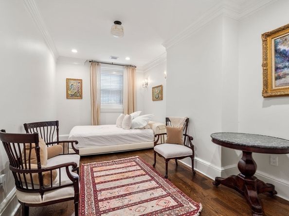 168 Beacon St 1, Boston MA 02116