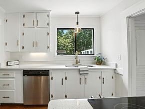 84 East Main Street, Hopkinton MA 01748