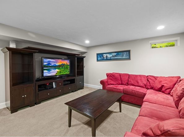 135 Fruit Street, Hopkinton MA 01748