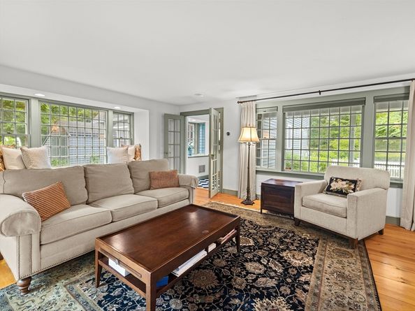 135 Fruit Street, Hopkinton MA 01748
