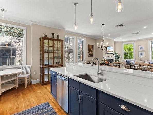 55 West Broadway 5, Boston MA 02127