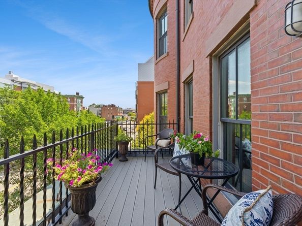 55 West Broadway 5, Boston MA 02127