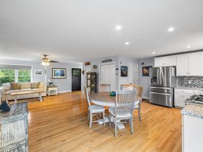 98 Marion Rd 3, Mattapoisett MA 02739