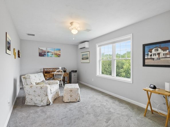 98 Marion Rd 3, Mattapoisett MA 02739