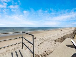 36 Ocean Rd N, Duxbury MA 02332