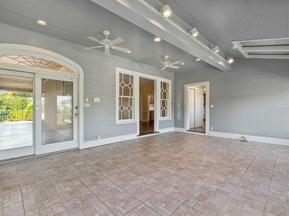 372 Ocean Avenue, Marblehead MA 01945